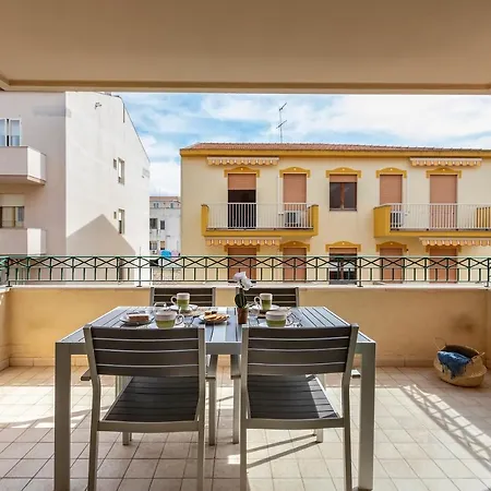 Apartment Emerald: A Due Passi Dal Mare. Alghero