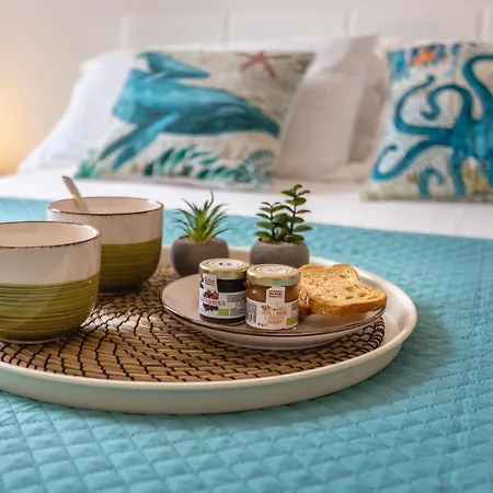 Apartament Emerald: A Due Passi Dal Mare.