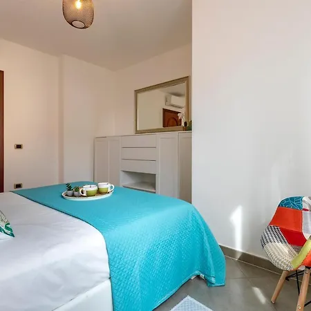 Apartament Emerald: A Due Passi Dal Mare.