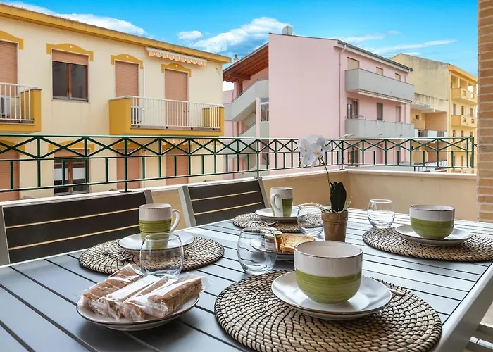 Emerald: A Due Passi Dal Mare. Apartamento *